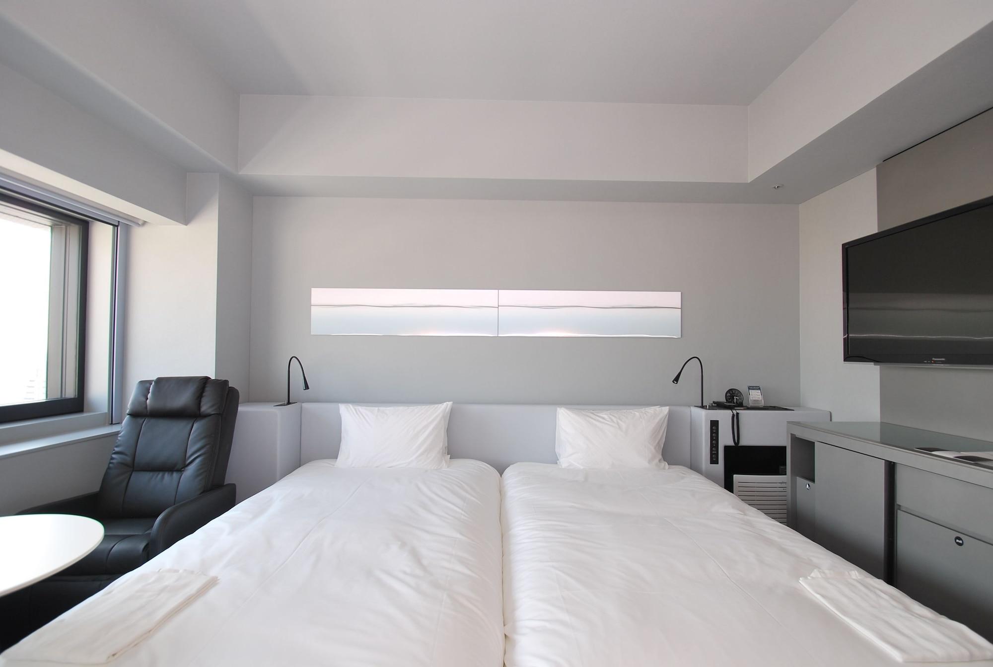 Remm Shin-Osaka Hotell Exteriör bild