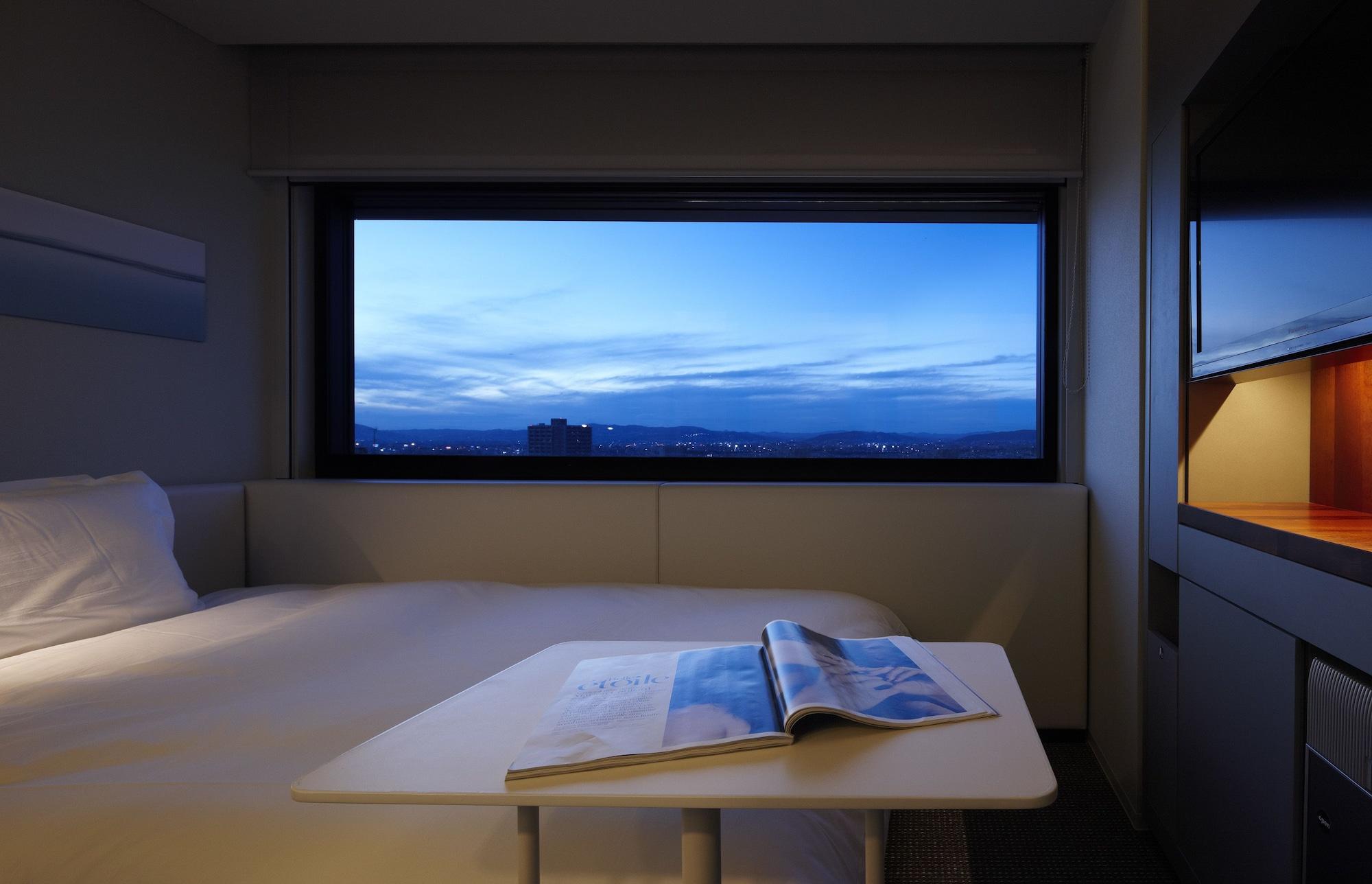 Remm Shin-Osaka Hotell Exteriör bild