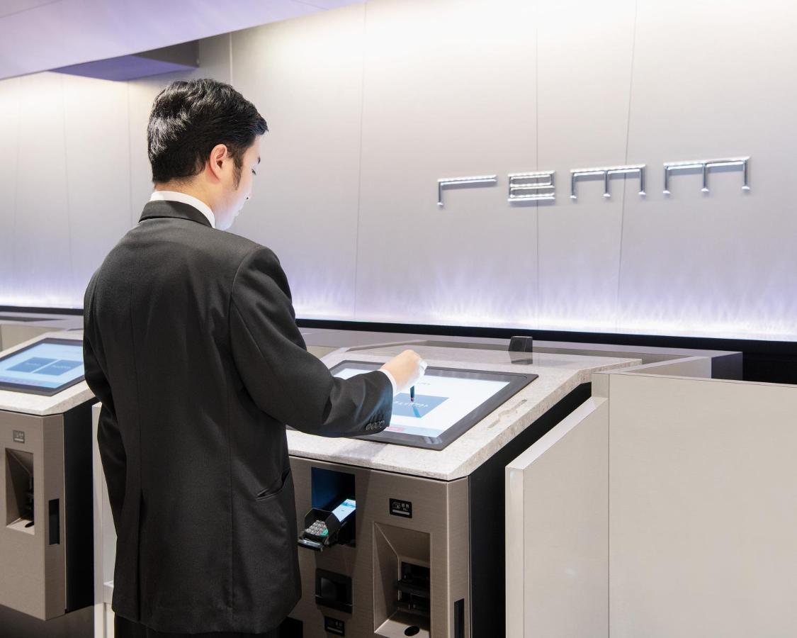 Remm Shin-Osaka Hotell Exteriör bild