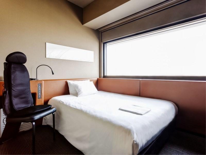 Remm Shin-Osaka Hotell Exteriör bild